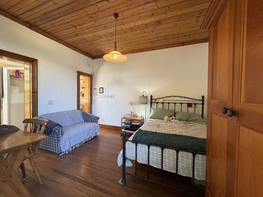 To Let 1 Bedroom Property for Rent in Rondebosch Village Western Cape